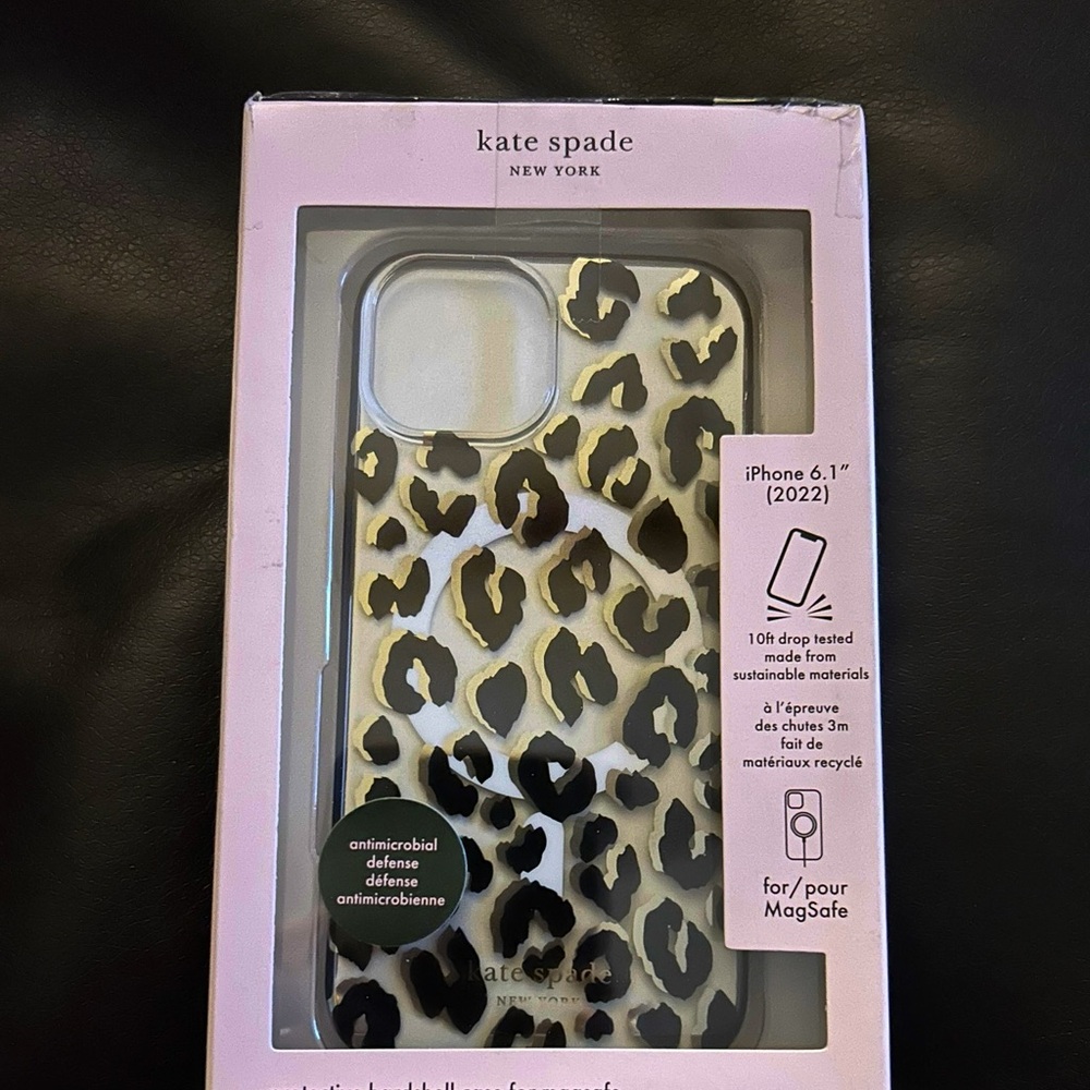 Kate Spade leopard print hard shell case. iPhone 15/14/13